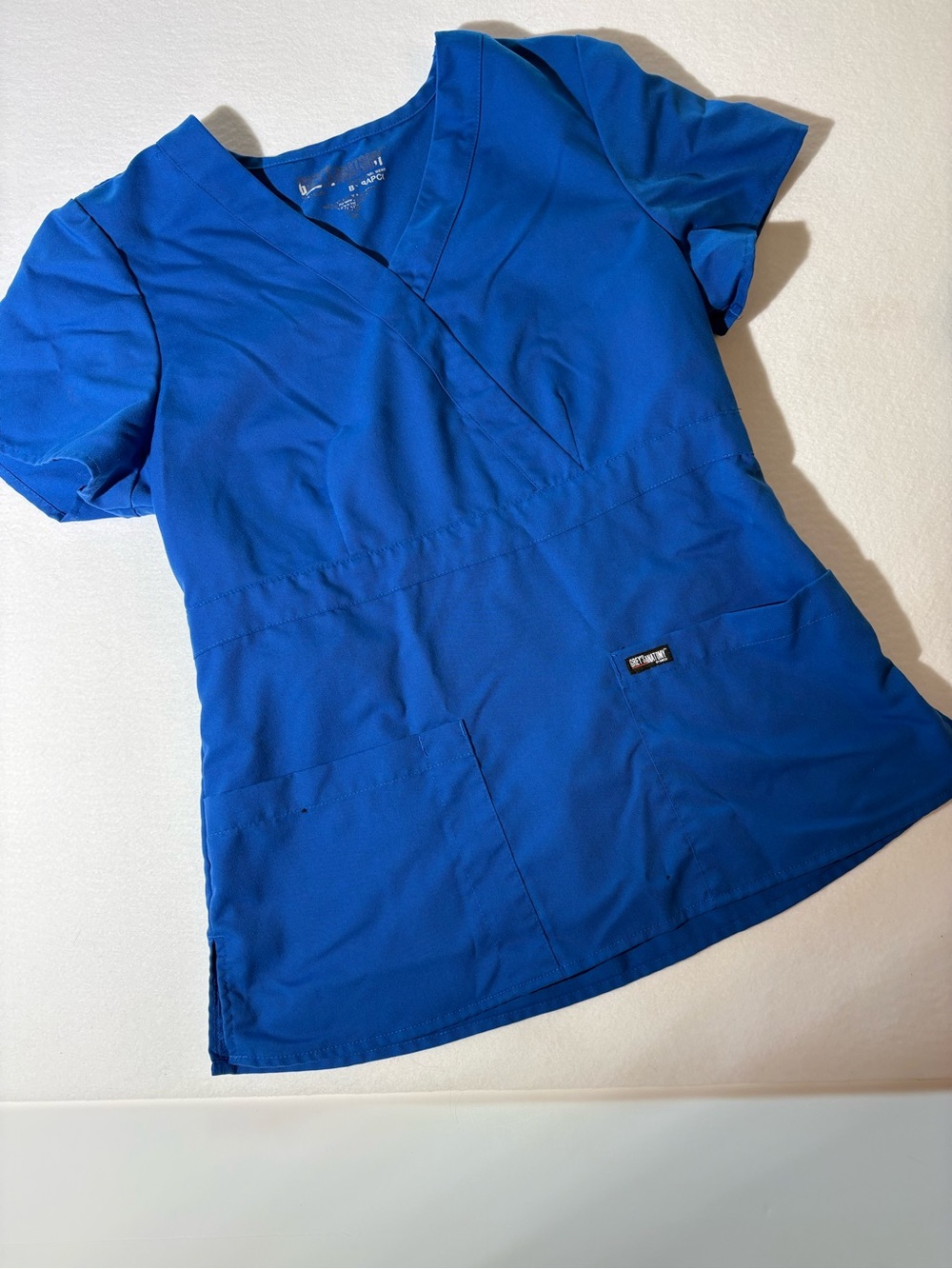 Grey’s Anatomy Women's V-Neck Scrub Top in Royal Blue
